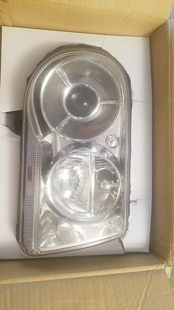 H.I.D headlight for Chrysler 300 passenger side