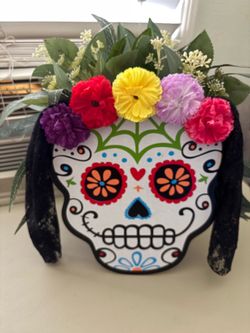 Day of the Dead Sugar Skull Floral Wall Decor - Multicolor