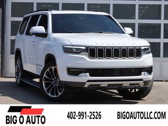 2022 Jeep Wagoneer