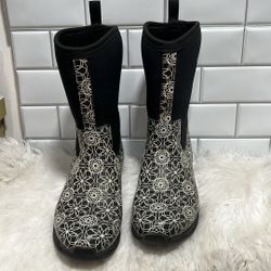 The Original Muck Boot Women's Black & White Arctic Adventures Winter Boots-10