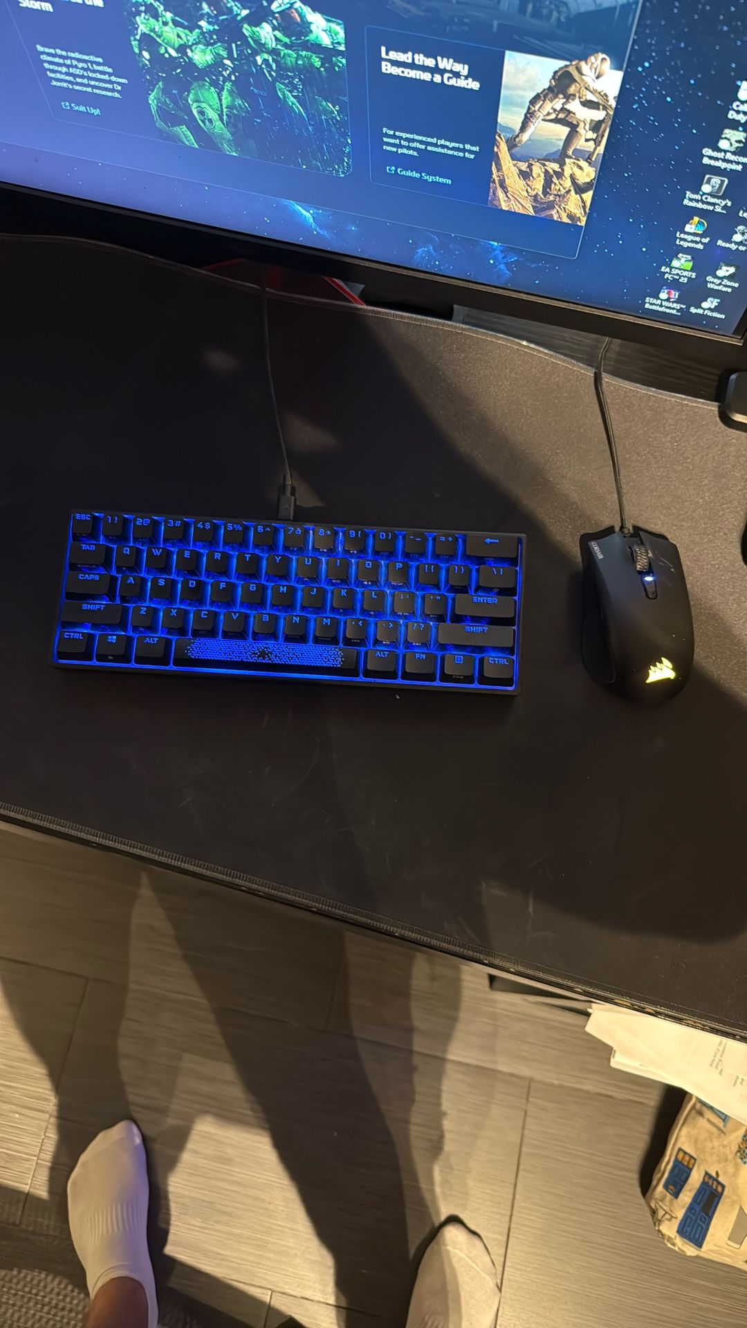Corsair K65 Mini RGB + Corsair Harpoon RGB