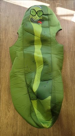 Rick and Morty pickle Rick, Halloween costume.