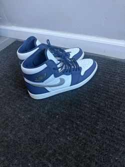 Jordan 1 High Midnight Navy