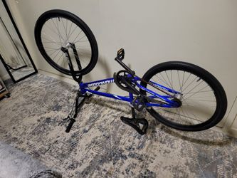 (Best offer) Blue 24" Aluminum  Mongoose