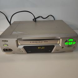 Sanyo VCR VWM-690