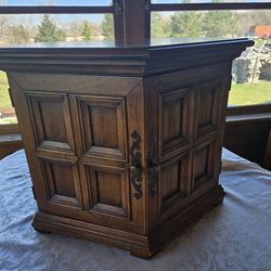 Wooden Cabinet With 6 Sides