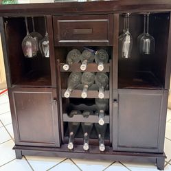 Expandable Wine Bar