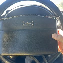 Kate Spade Cross Body 