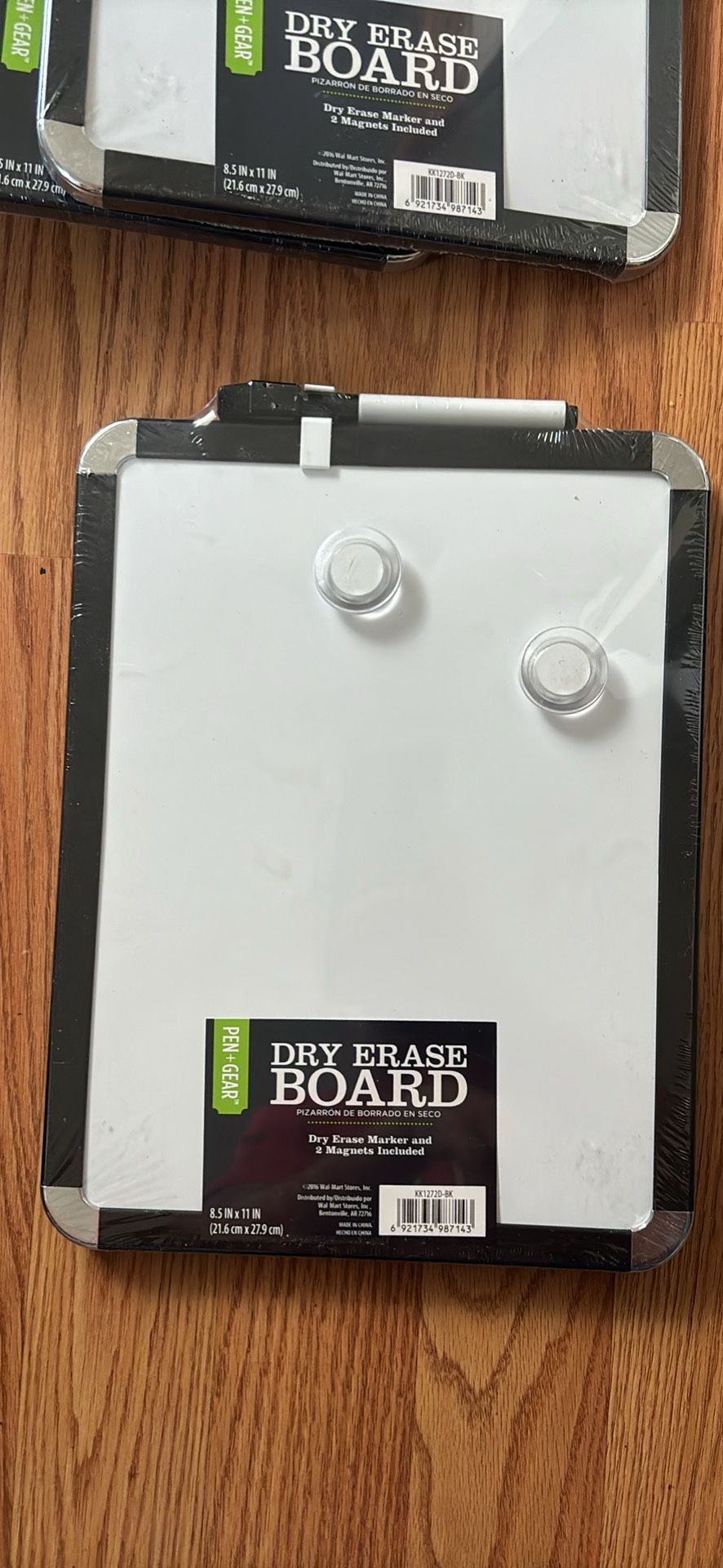 6 Pen + Gear Magnetic Dry Erase Boards with Plastic Black Frame, 8.5" x 11"