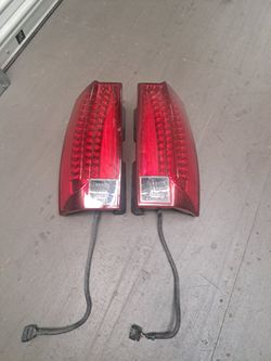 Escalade Taillights 07-14