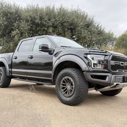 2019 Ford Raptor 