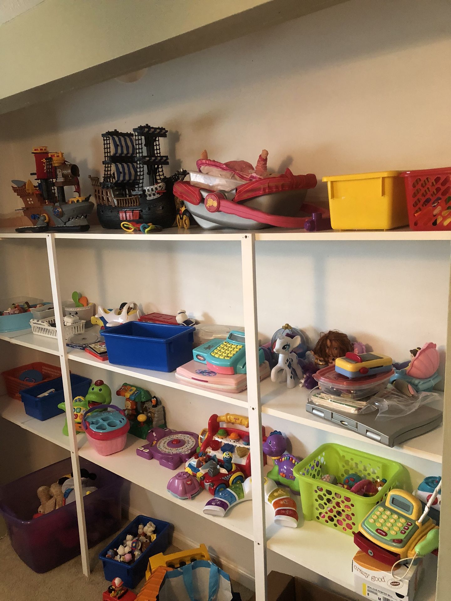 Outdoor And Indoor Toys Available