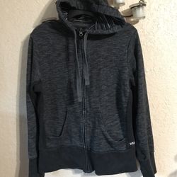 Woman’s Sweater Size  L $ 5.00