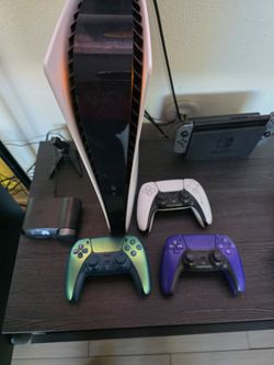 PS5 Console Bundle + 3 Controllers