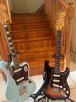 Squier Classic Vibe Jaguar (Mint) and Stratocaster
