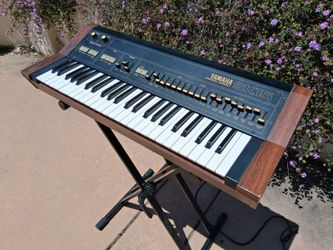 Yamaha SK-15 Symphonic Ensemble 1981 Polyphonic Analog Synthesizer Keyboard