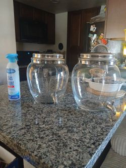 Beverage dispenser