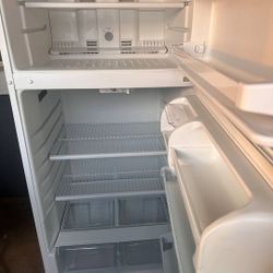 Refrigerator repair for any brand 
