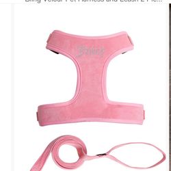 Juicy Couture Dog Pink Dog Harness And Leash 