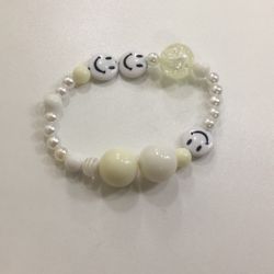 White Pearl Bead Bracelet