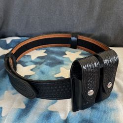 Safariland Inner And Outer Leather Duty Belts 