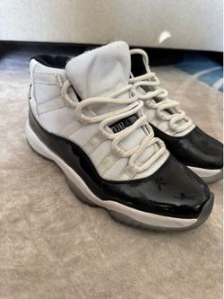 Jordan 11 size 9
