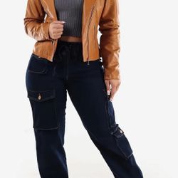 New! Women’s Multi-Flap Cargo Jeans 