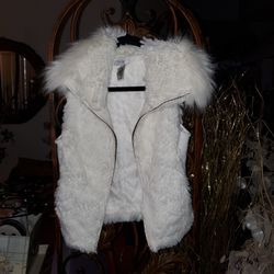 CACHE WHITE VEST SIZE SMALL