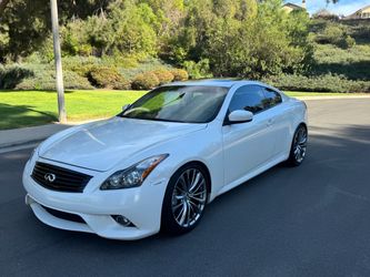 2011 Infiniti g37 IPL