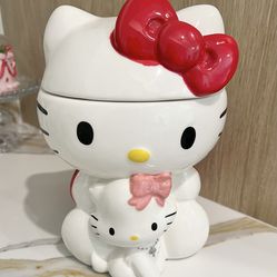 Hello kitty &  charmmy kitty canister