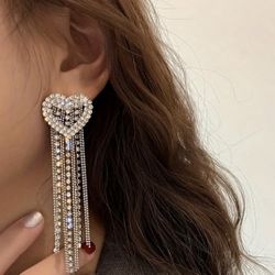 Brand New Gorgeous Sparkling Paved Rhinestone Heart Tassel Dangle Earrings