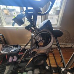 Bowflex Max Trainer- M9