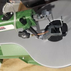 Central 16" Scroll Saw