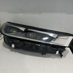 BMW IX ORIGINAL CHROME TRIM RIGHT PASSENGER LED HEADLIGHT HOUSING 2022/2023/2024/2025