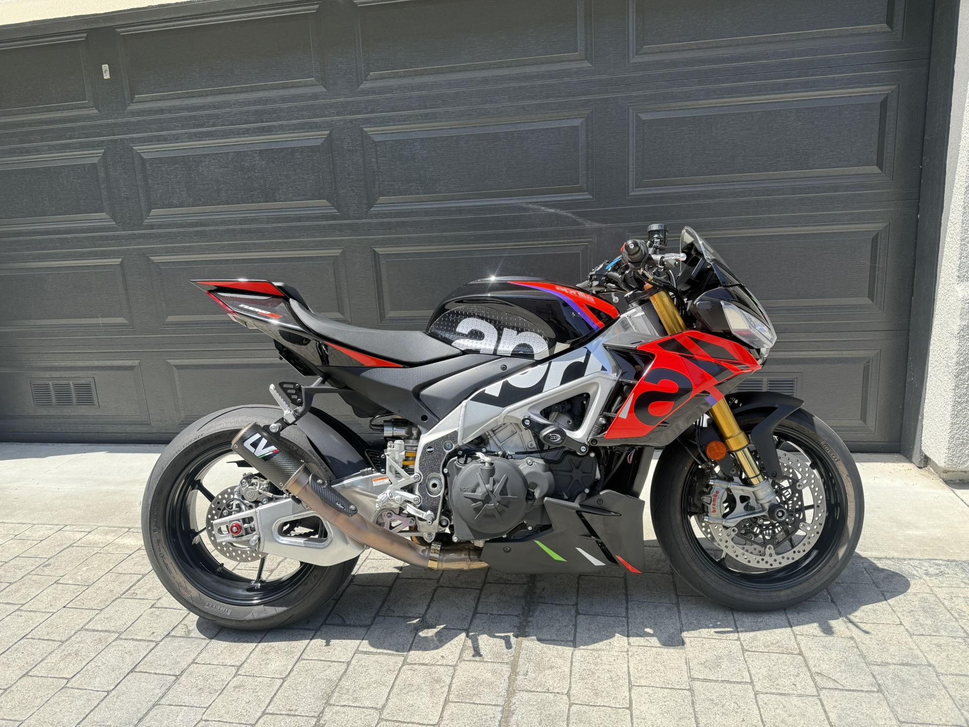 Leo Vince Corsa Exhaust (carbon)