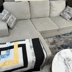 Small Sectional 