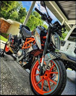 2021 KTM DUKE
