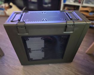 Corsair C70 Army Green ATX Pc Case