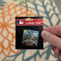 Busch Stadium Lapel Pin, STL Cardinals, MLB Original 