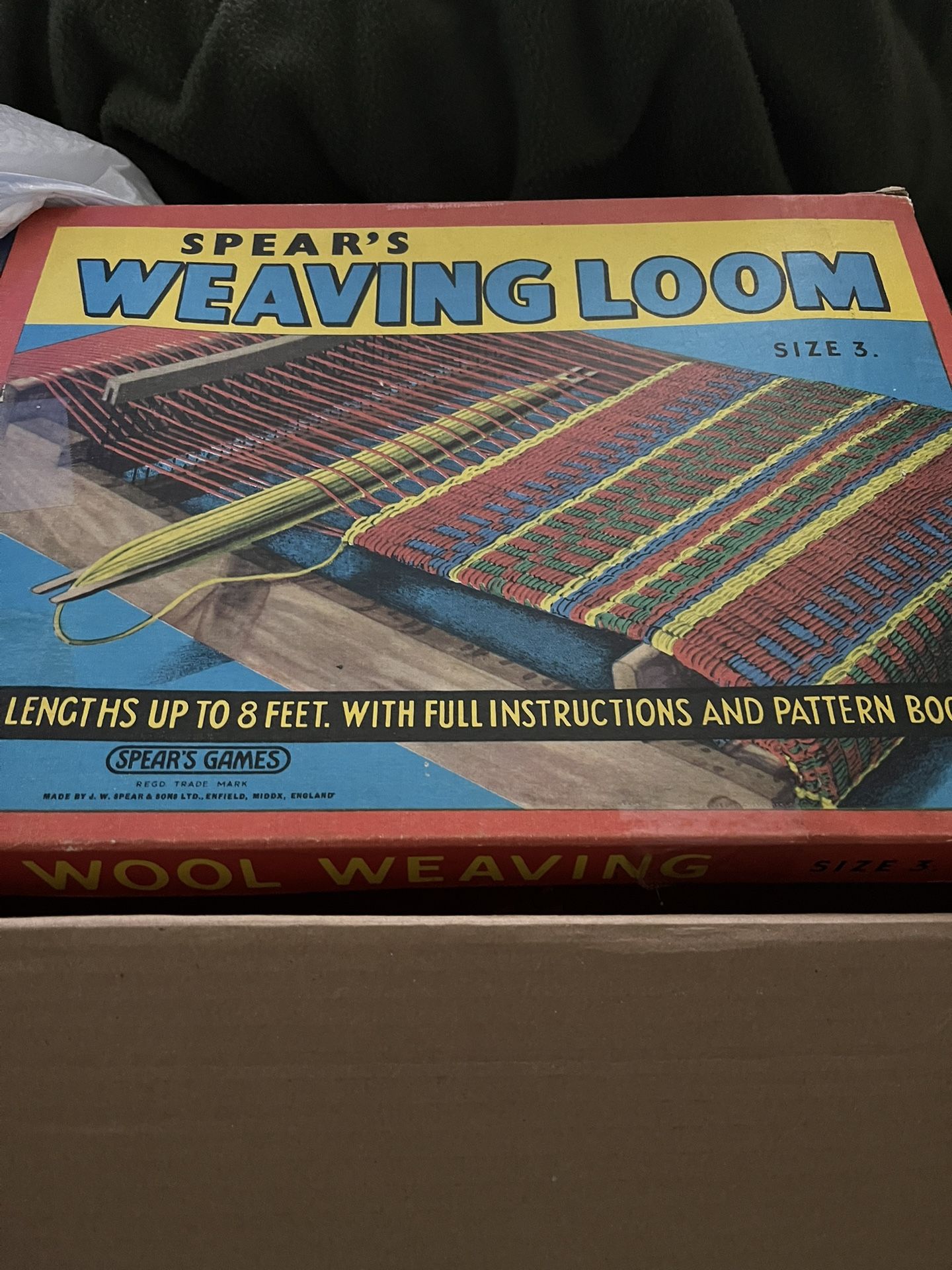 Size - 3 RARE VINTAGE SPEARS WOOL WEAVING LOOM WITH RARE PATTERN SHEET