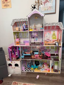 Large Barbie House