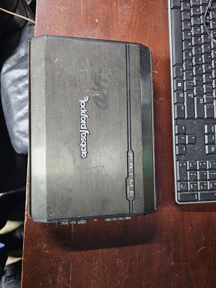 Rockford Fosgate R250.1 amplifier