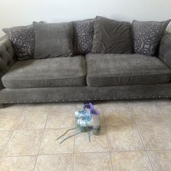 Big Comfy Couch (Sofa)