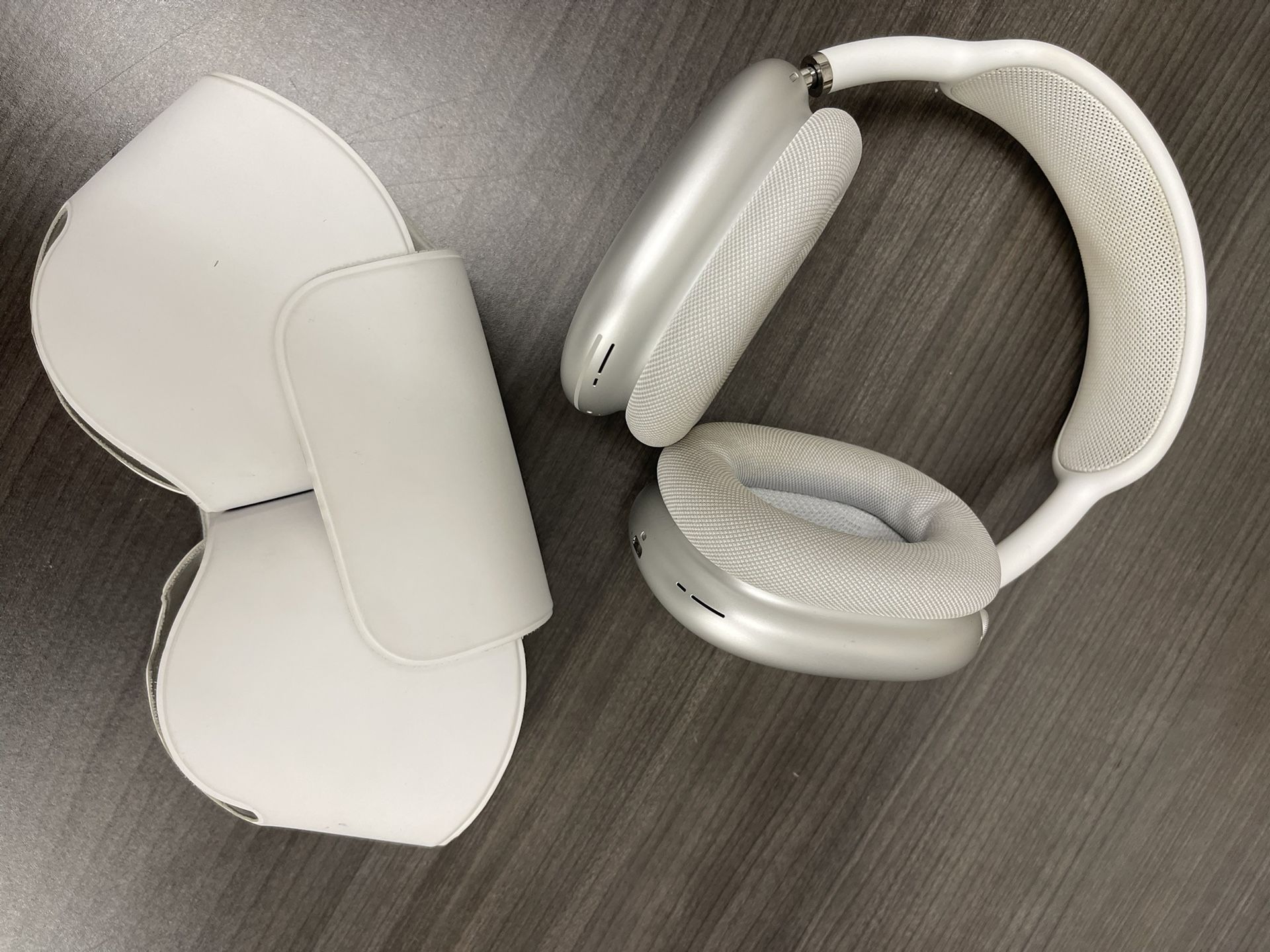 Apple Air Pods Max