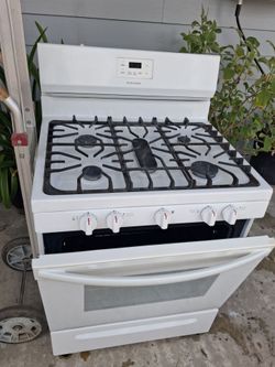 White stove for sale