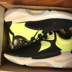 Nike Joyride CC3 Setter