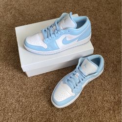 Jordan 1 Low University Blue