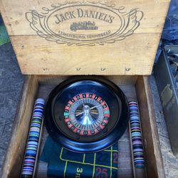 Very cool Old roulette box