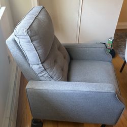 Recliner 
