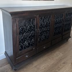 Side Board/server
